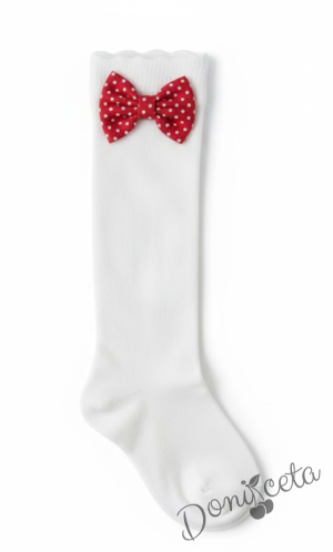 Детски 3/4 чорапи в бяло до коляното с червени панделки на бели точки