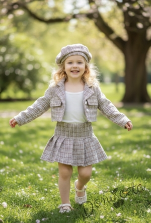 Комплект от 4 части- сако,  пола в бежово със сребриста нишка, потник в бяло и барета