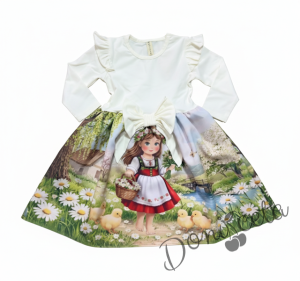 Детска рокля  в бяло с дълъг ръкав, къдричка и панделка и с интересна картинка в долната част 