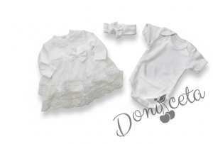 Луксозен комплект за изписване на момиче от 3 части - рокля, боди и лента за глава с 3D цвете в екрю