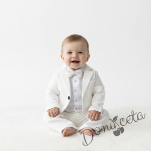 Официален бебешки летен костюм за момче от 4 части в екрю- сако в ,боди- риза в бяло, панталон и папийонка в екрю