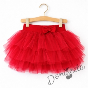 Комплект от 3 части-детска туту пола пачка в червено, блузка с дълъг ръкав в бяло с къдрички на рамената и бието с червен кант и чорапи 