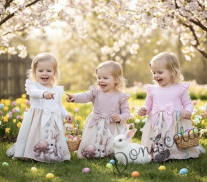 Детска ежедневна или официална рокля с дълъг ръкав в екрю с къдрички, панделка и зайче