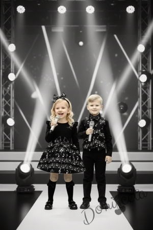 Детска рокля с дълъг ръкав в черно с къдрички на ръкавите и ноти в долната част