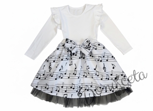 Детска рокля с дълъг ръкав в бяло с ноти и тюл в долната част