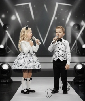 Детска рокля с дълъг ръкав в бяло с ноти и тюл в долната част