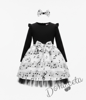 Детска рокля с дълъг ръкав в черно и бяло с ноти и тюл в черно в долната част
