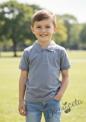 Детска тениска с якичка в сиво подходяща за момче или момиче и за ученическа униформа 