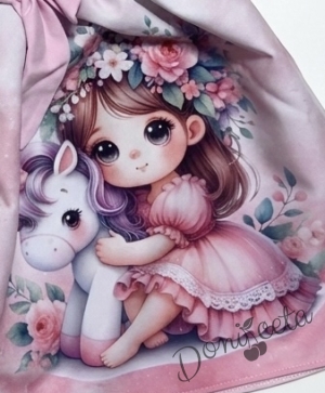 Детска рокля с дълъг ръкав в розово с къдрички, панделка и картинка на момиченце с еднорог