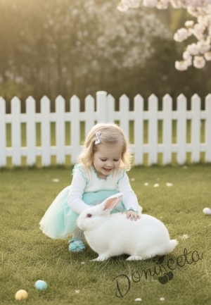 Детска ежедневна рокля с дълъг ръкав в бяло и тюркоаз с къдрички с кант в тюркоаз на рамената Оливия