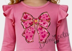 Детска рокля с дълъг ръкав в циклама с къдрички и панделка