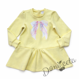 Детска спортна рокля с дълъг ръкав в жълто с джобчета