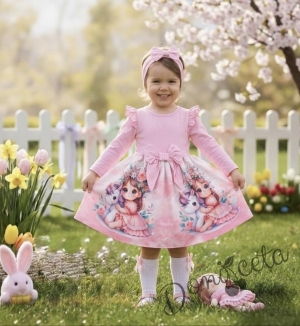 Детска рокля с дълъг ръкав в розово с къдрички, панделка и картинка на момиченце