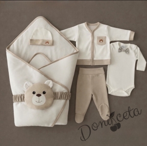 Луксозен бебешки комплект за изписване за момче в бежово и екрю с мече