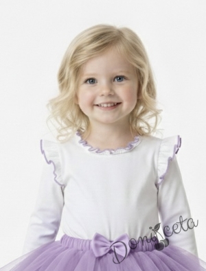 Детска блуза с дълъг ръкав за момиче в бяло с къдрички и кант в лилаво