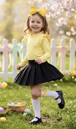 Комплект за момиче от 2 части - пола от трико в черно и блуза с дълъг ръкав с къдрички в жълто