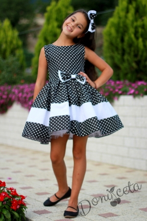 Детска  памучна официална рокля в черно на бели точки с тюл отдолу Далента