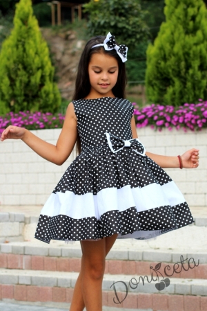 Детска  памучна официална рокля в черно на бели точки с тюл отдолу Далента