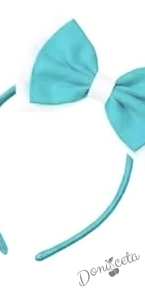 Комплект от детска рокля в тюркоаз и бяло с 3D пеперуди Далента с диадема и чорапки