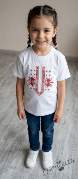 Детска тениска с къс ръкав с фолклорни/етно мотиви за момиче