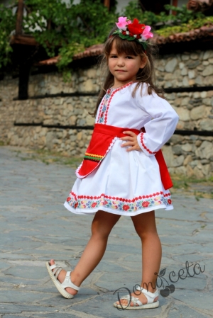 Дамска народна носия 17-комплект пола, риза и престилка с фолклорни/етно мотиви 