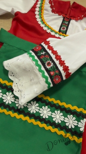 Комплект от дамска или детска народна носия 69-сукман в червено и престилка в зелено с фолклорни етно мотиви с диадема