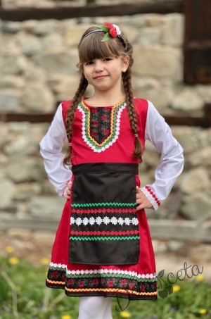 Дамска или детска народна носия сукман 97 в червено с престилка с фолклорни/етно мотиви на цветчета