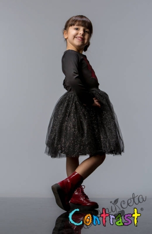  Official children's dress in red and black
