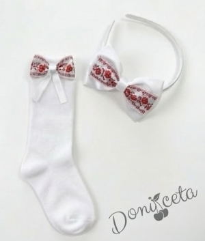 Комплект от ръчно изработена диадема и чорапи с фолклкорни/етно мотиви в бяло и червено