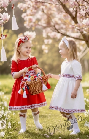 Комплект от детска рокля с дълъг ръкав в бяло с ширит с червени розички и фолклорни етно мотиви, диадема и чорапки