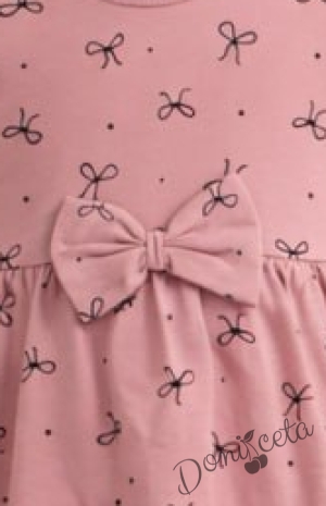 Детска ежедневна рокля с къс ръкав в пепел от рози с десен на панделки