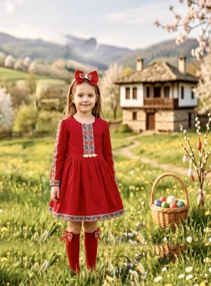 Комплект от детска етно рокля тип носия с ръкав до лакътя в червено с шевица с фолклорни мотиви , чорапки и диадема 