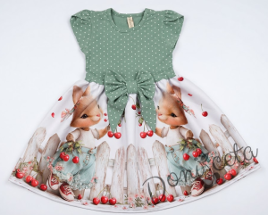 Детска ежедневна рокля с къс ръкав в зелено и бяло с зайчета