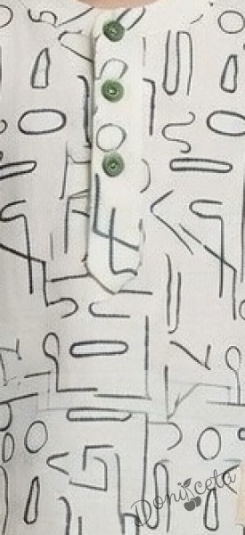 Комплект за момче от ризка в бяло с орнаменти в зелено и зелени къси панталони