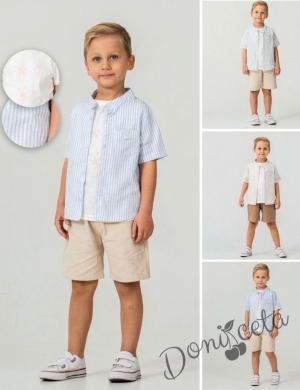 Летен комплект за момче от 3 части - риза със светлосини раета , бяла блузка и бежови къси панталонки