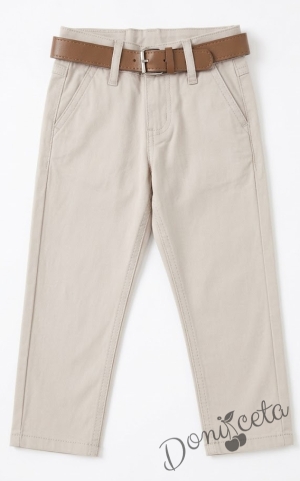 Спортно-елегантен панталон за момче със скрит джоб в светло бежов цвят