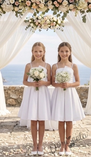 Елегантна къса рокля Лара с асиметрично деколте в бяло 