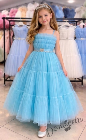 Дълга официална детска рокля Сиянa с колан във формата на сърце в светлосиньо