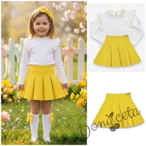 Комплект от пола в жълто и блузка в бяло с дълъг ръкав с къдрички в жълто