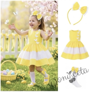 Комплект от детска рокля в жълто и бяло с 3D пеперуди Далента с диадема и чорапки