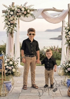 Детски комплект от риза с дълъг ръкав в черно, дълъг панталон в бежово от колекция Черновина с колан