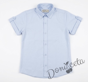 Летен комплект за момче от риза с къс ръкав в светлосиньо и дълъг панталон в бежово