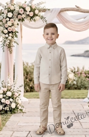 Детски комплект за момче от 2 части-риза с дълъг ръкав в бежово с яка и панталон в бяло