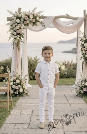 Летен комплект за момче от риза с къс ръкав в бяло и дълъг панталон в бяло