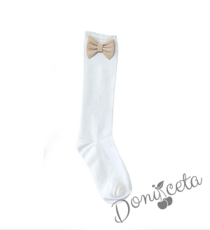 Комплект за момиче от 4 части в бежово-сукман плисе Гери, риза с дълъг ръкав с панделка и чорапки с панделка в бежово 2