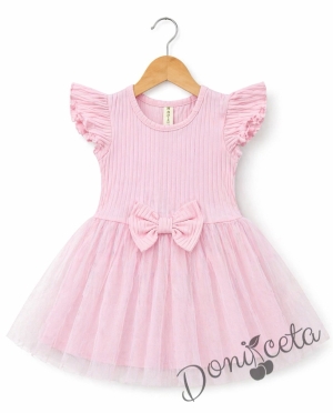 Ежедневна детска рокля с къс ръкав в розово с къдрички и тюл в долната част Оливия