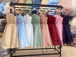 Елегантна къса официална детска рокля Лара с асиметрично деколте в червено