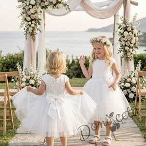 Детска официална рокля Крис от дантела и тюл в бяло от колекция Снежина