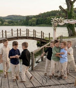 Лятна детска риза с дълъг ръкав в бяло с копчета в бежово от колекция Бежина