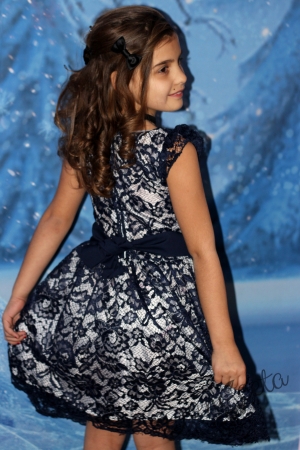 Официална детска рокля в тъмносиньо
